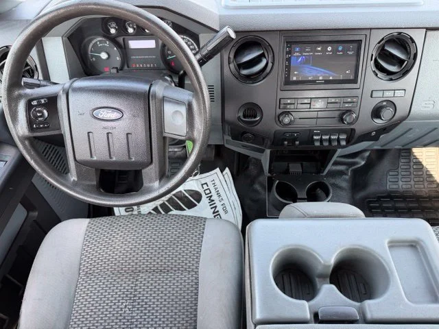 Used 2011 Oxford White Ford XL image 3
