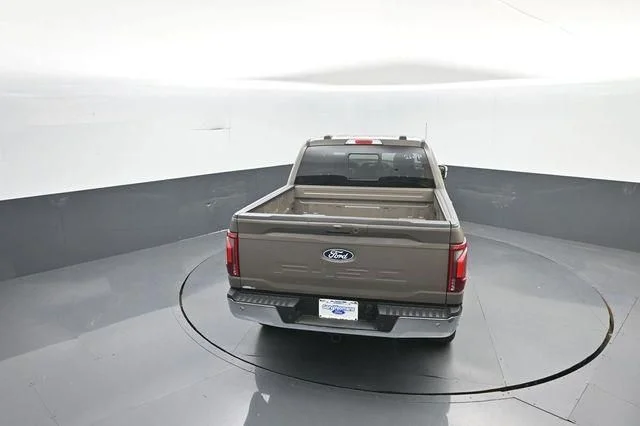 New 2026 Marsh Gray Ford Lariat® image 32