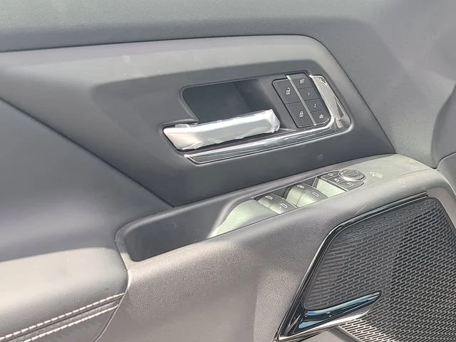 New 2026 Summit White Chevrolet LT - Extended Range image 16