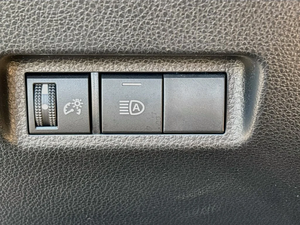Used 2025 Midnight Black Metallic Toyota LE image 7