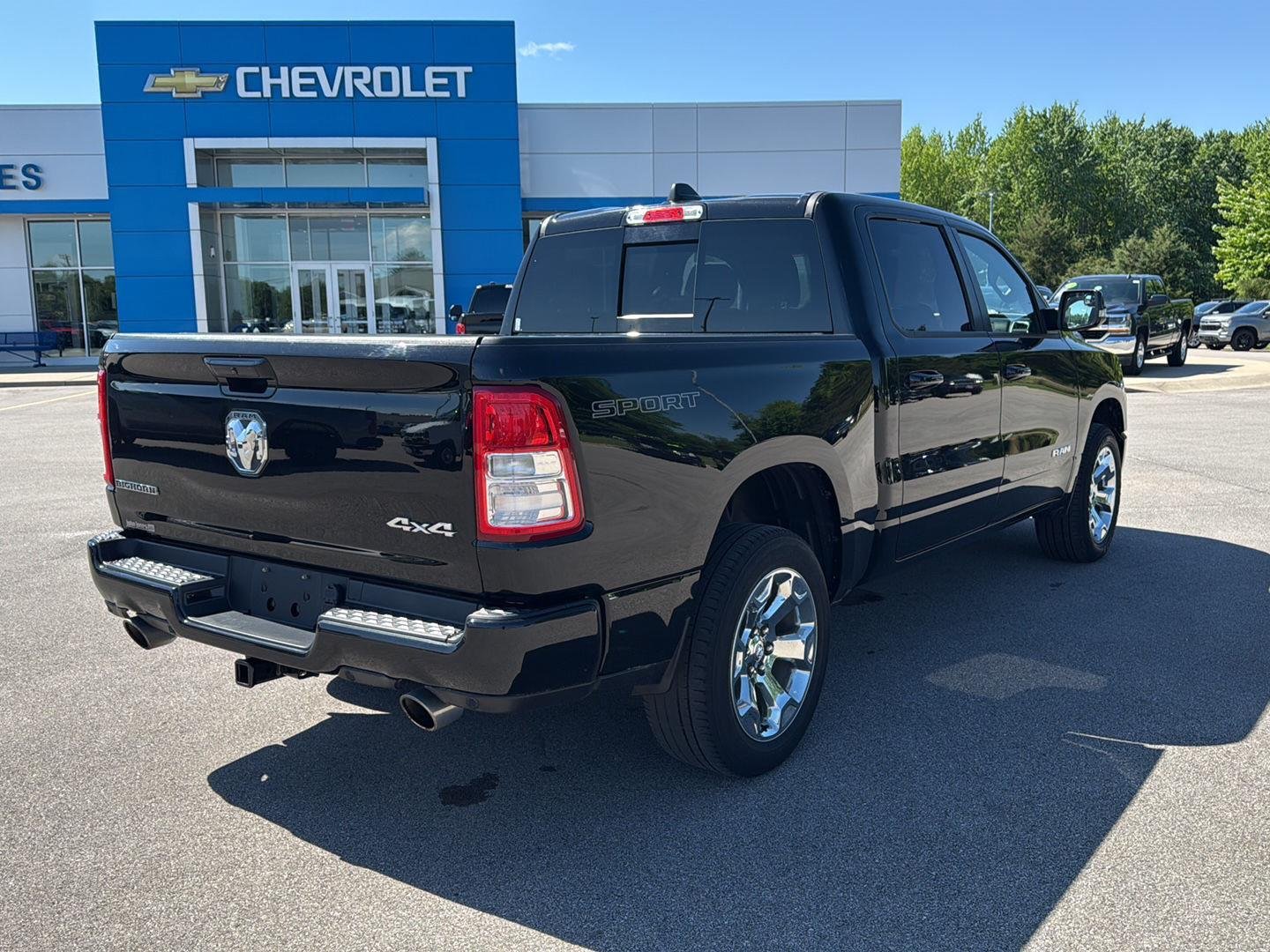 Used 2022 Diamond Black Crystal Pearlcoat Ram Big Horn image 19