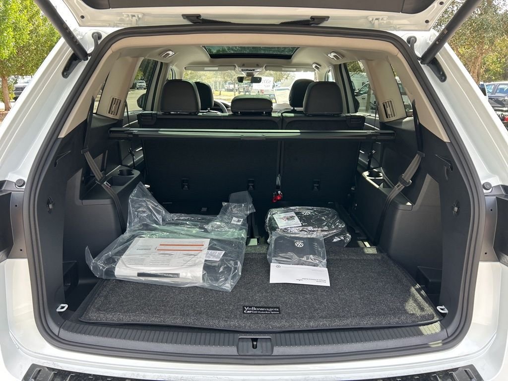 New 2026 White Volkswagen 2.0T SEL image 55