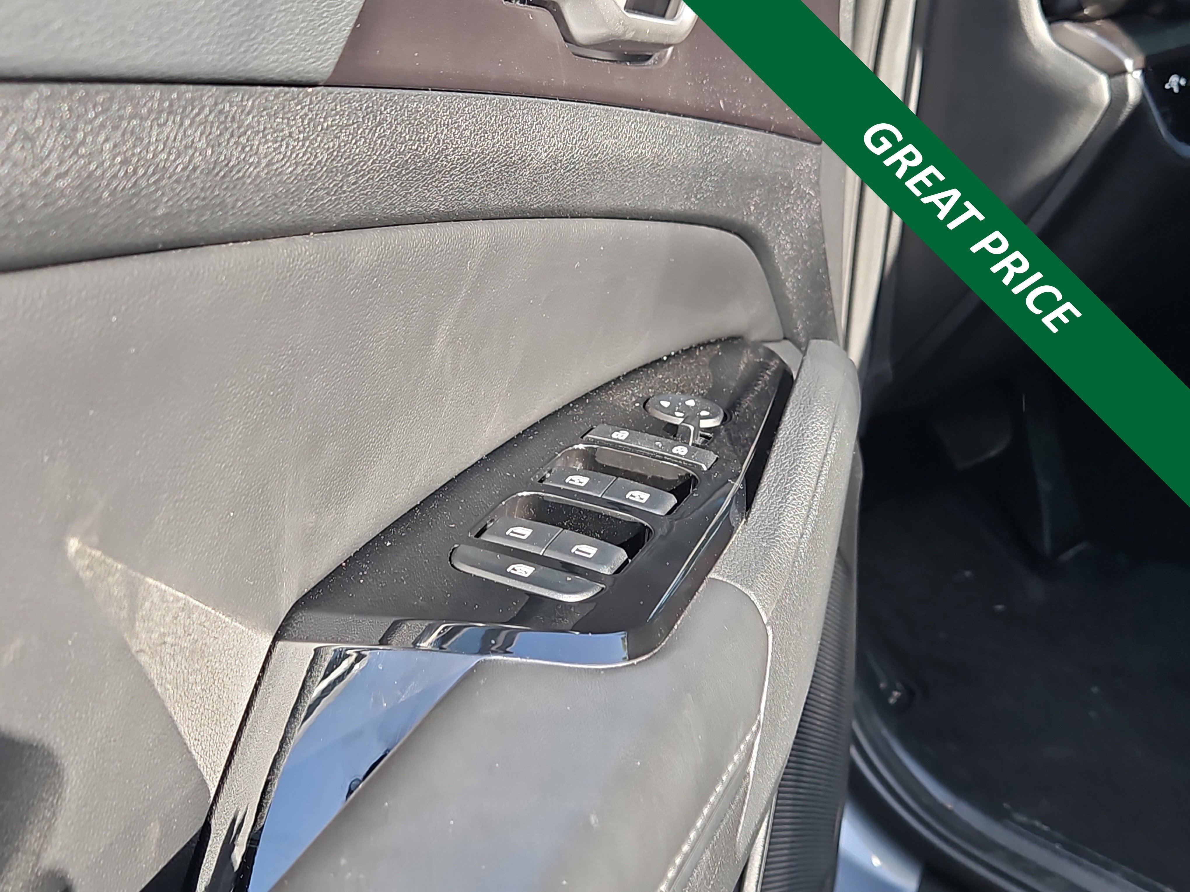 2024 Kia Sportage EX - Photo 17