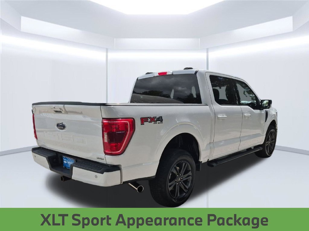 Used 2023 Oxford White Ford XLT image 6