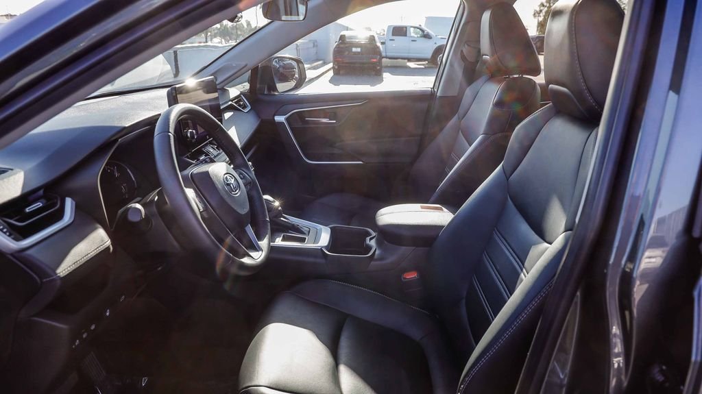 Used 2023 Magnetic Gray Metallic Toyota XLE Premium image 22