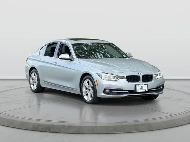 2018 BMW 3 Series 330i xDrive