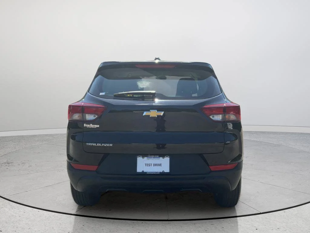 2022 Chevrolet Trailblazer LS - Photo 8