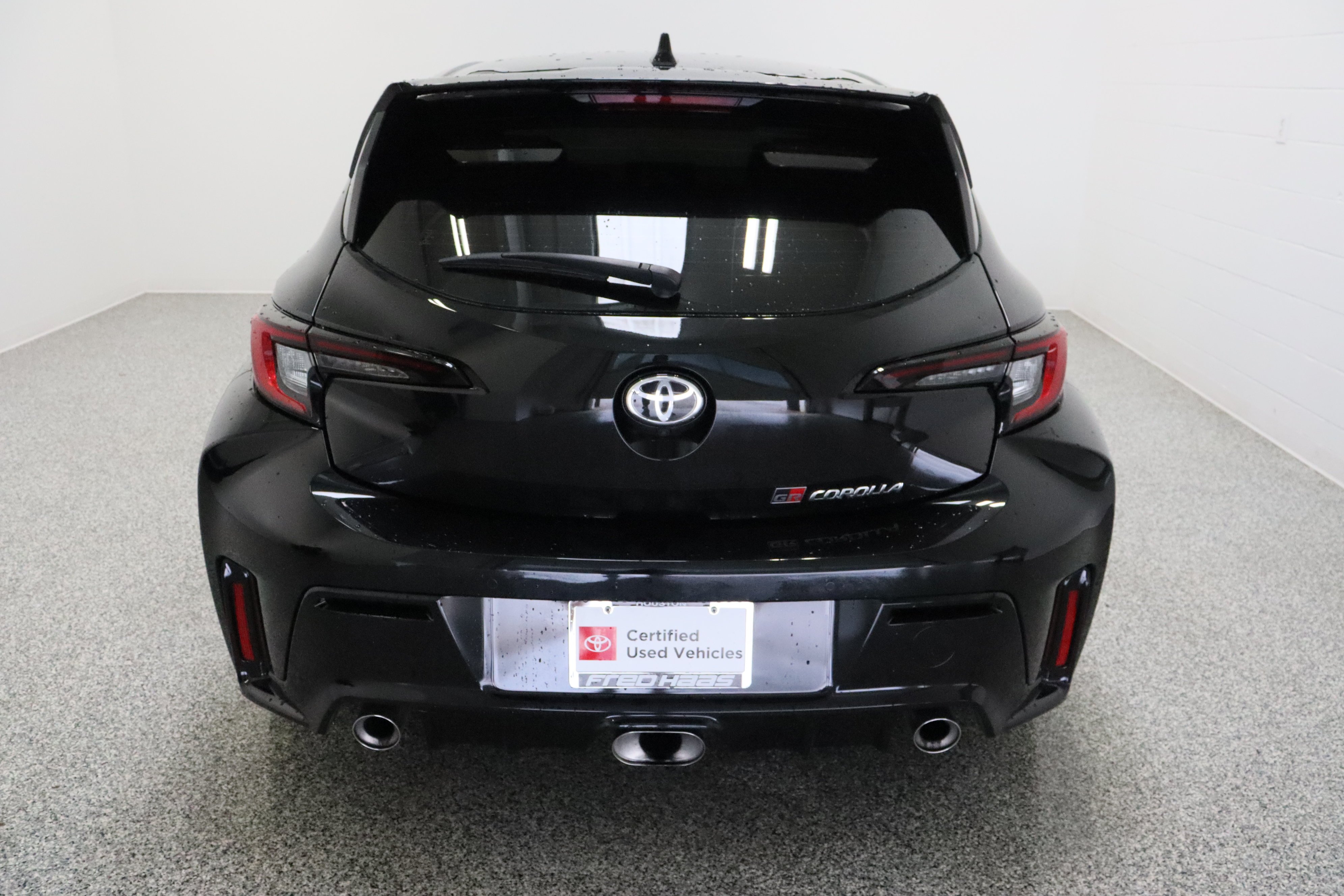Used 2025 Black Toyota Premium 1.6T (300HP) image 8