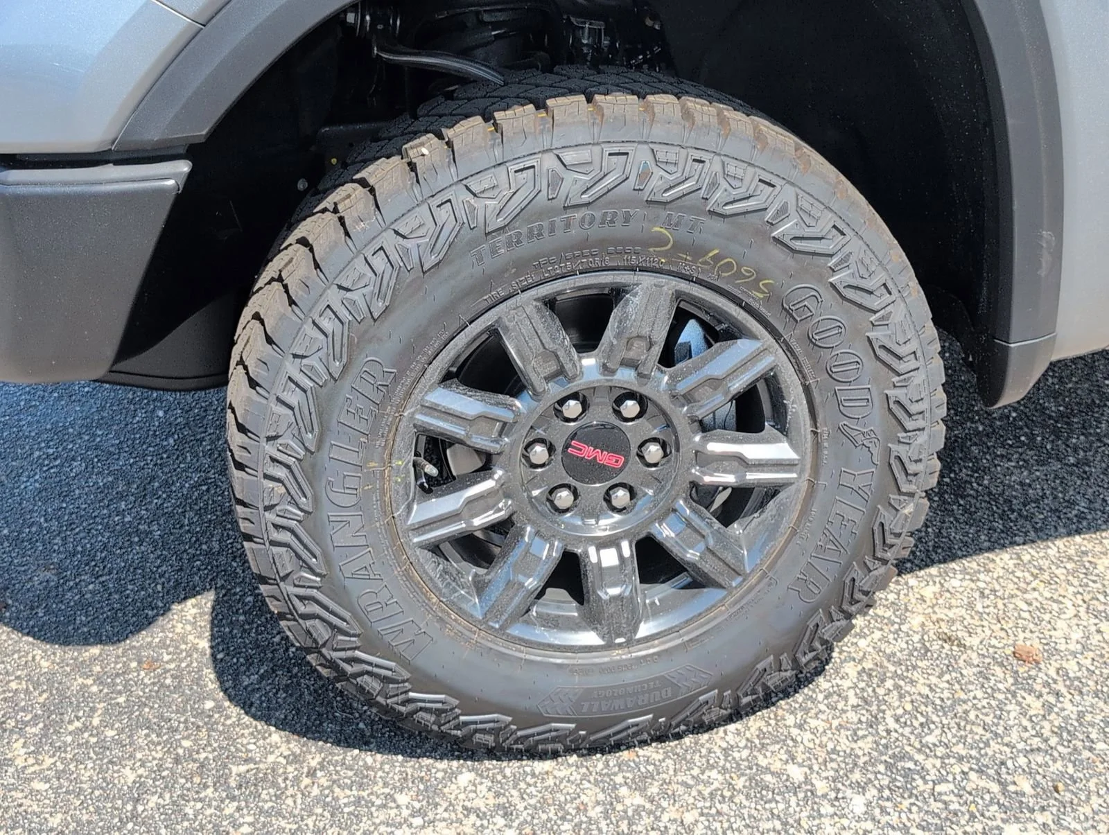 New 2026 Sterling Metallic GMC AT4X image 11