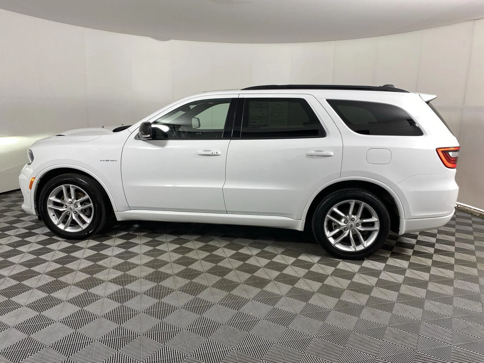 Used 2025 White Knuckle Dodge R/T image 4