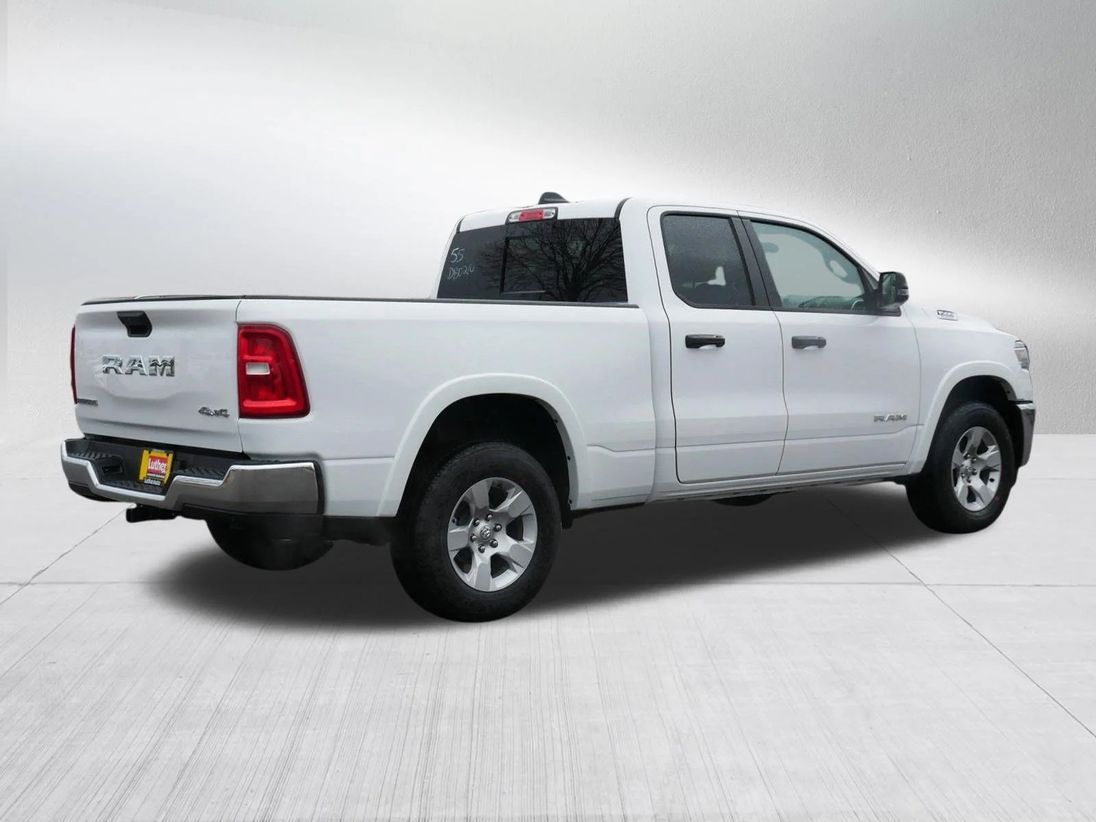 New 2026 Bright White Clear-Coat Exterior Paint RAM Big Horn image 7