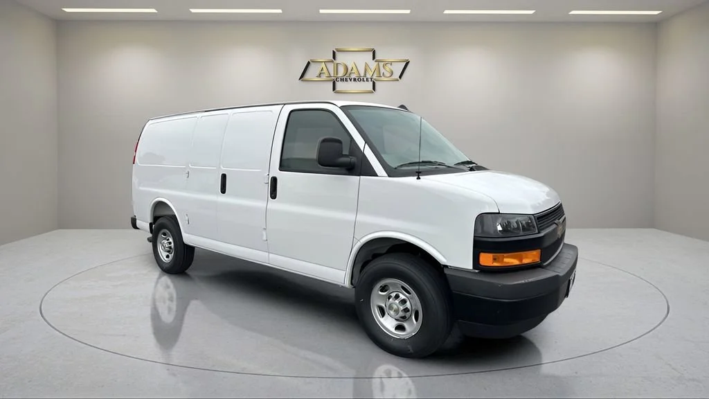 2025 Chevrolet Express Cargo Work Van - Photo 12
