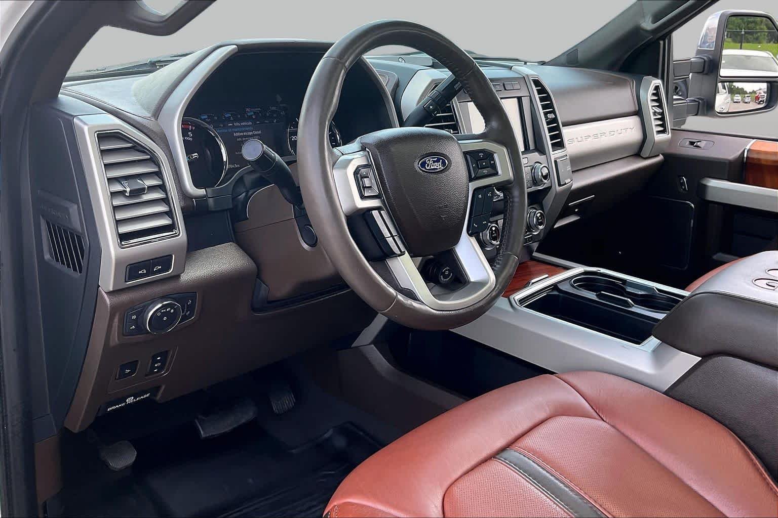Used 2020 White Ford King Ranch image 17