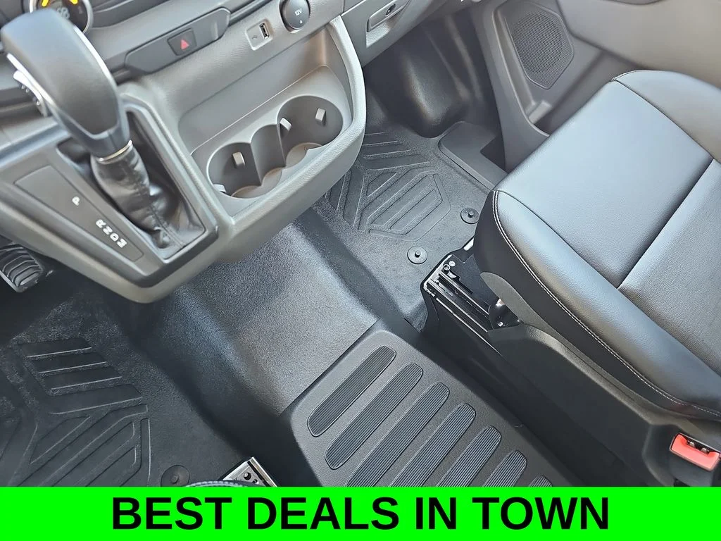 New 2025 Oxford White Ford Cargo Van image 24