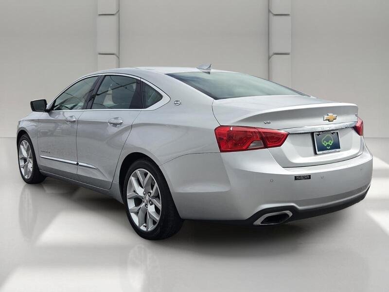 Used 2019 Silver Ice Metallic CHEVROLET 4dr Sdn Premier w/2LZ image 3