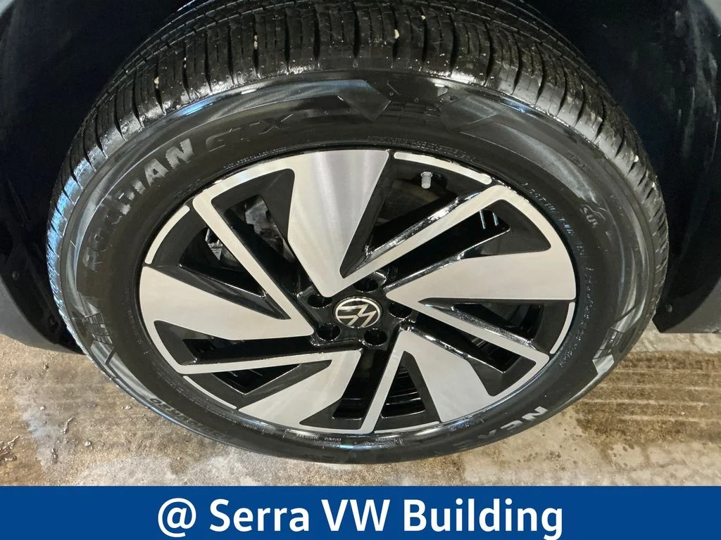 Used 2025 Blue Volkswagen 2.0T SEL image 11