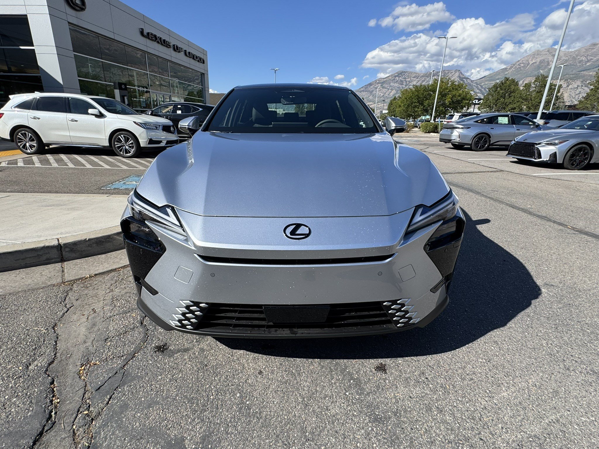 New 2026 Iridium Lexus PREMIUM AWD image 9