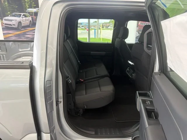 New 2026 Silver Ford XLT image 47