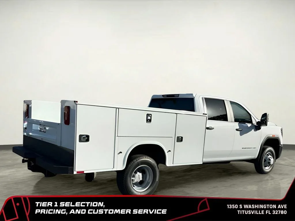 New 2026 Summit White GMC Pro image 10