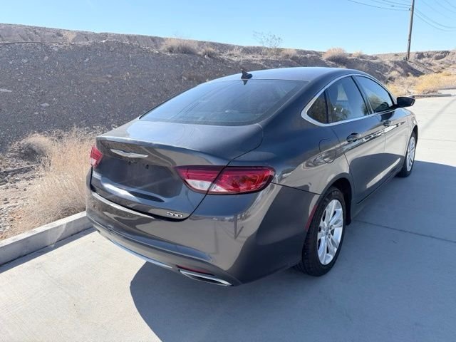 2017 Chrysler 200 Limited - Photo 8