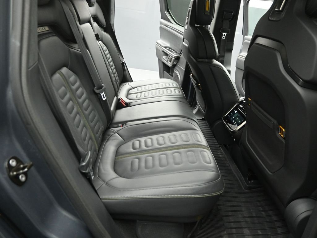 2022 RIVIAN R1T - Image 20