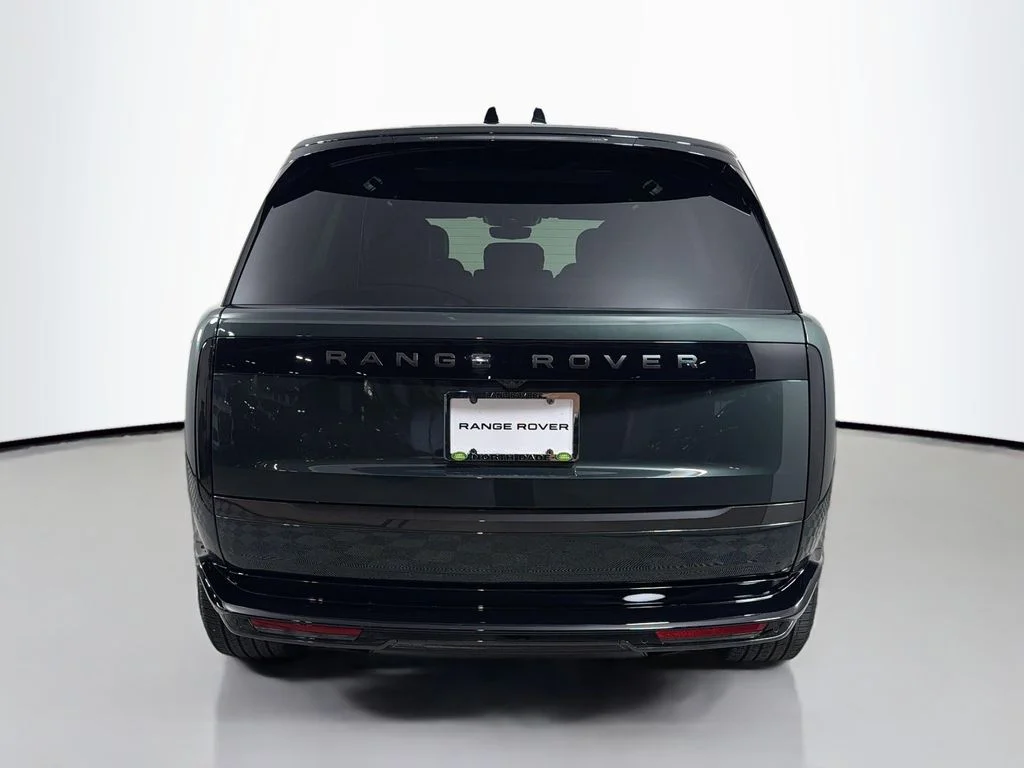 Used 2026 Green Land Rover SE image 6