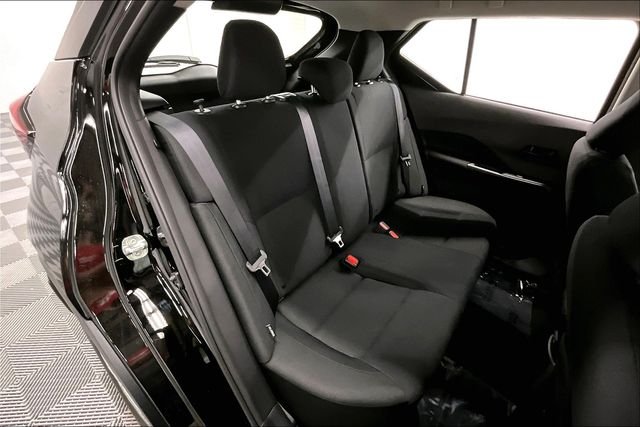 2025 Nissan KICKS PLAY Base - Photo 31