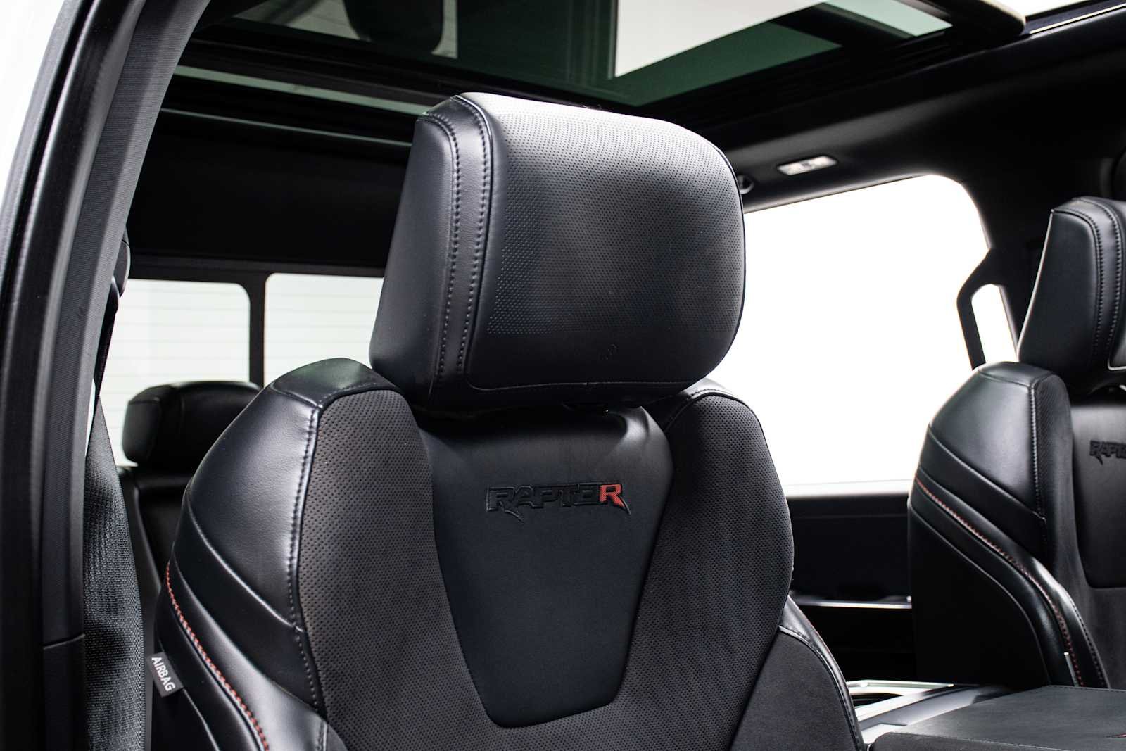 2023 Ford F-150 Raptor - Photo 27