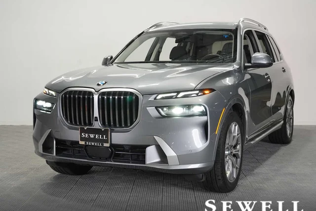 Certified Pre-Owned 2025 BMW X7 xDrive40i