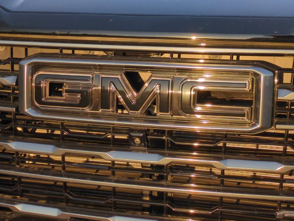 2026 GMC Yukon XL AT4 - Photo 34