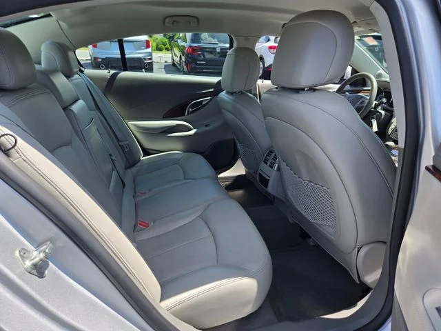 Used 2011 Silver Buick CXL image 22