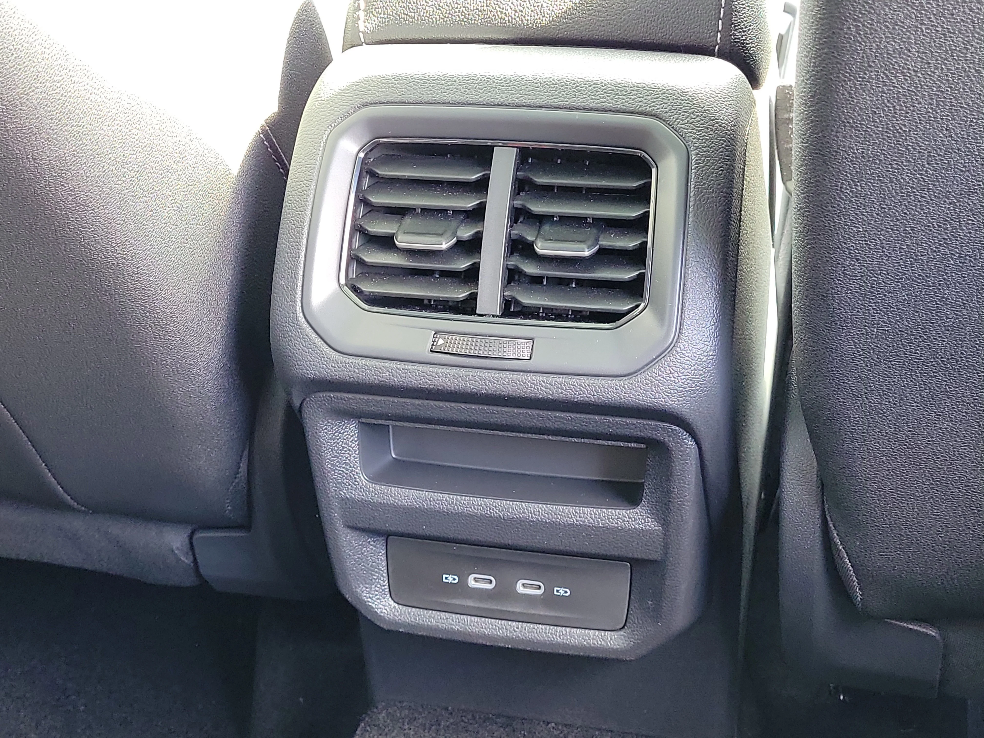 New 2026 White Volkswagen 1.5T SE Black image 6