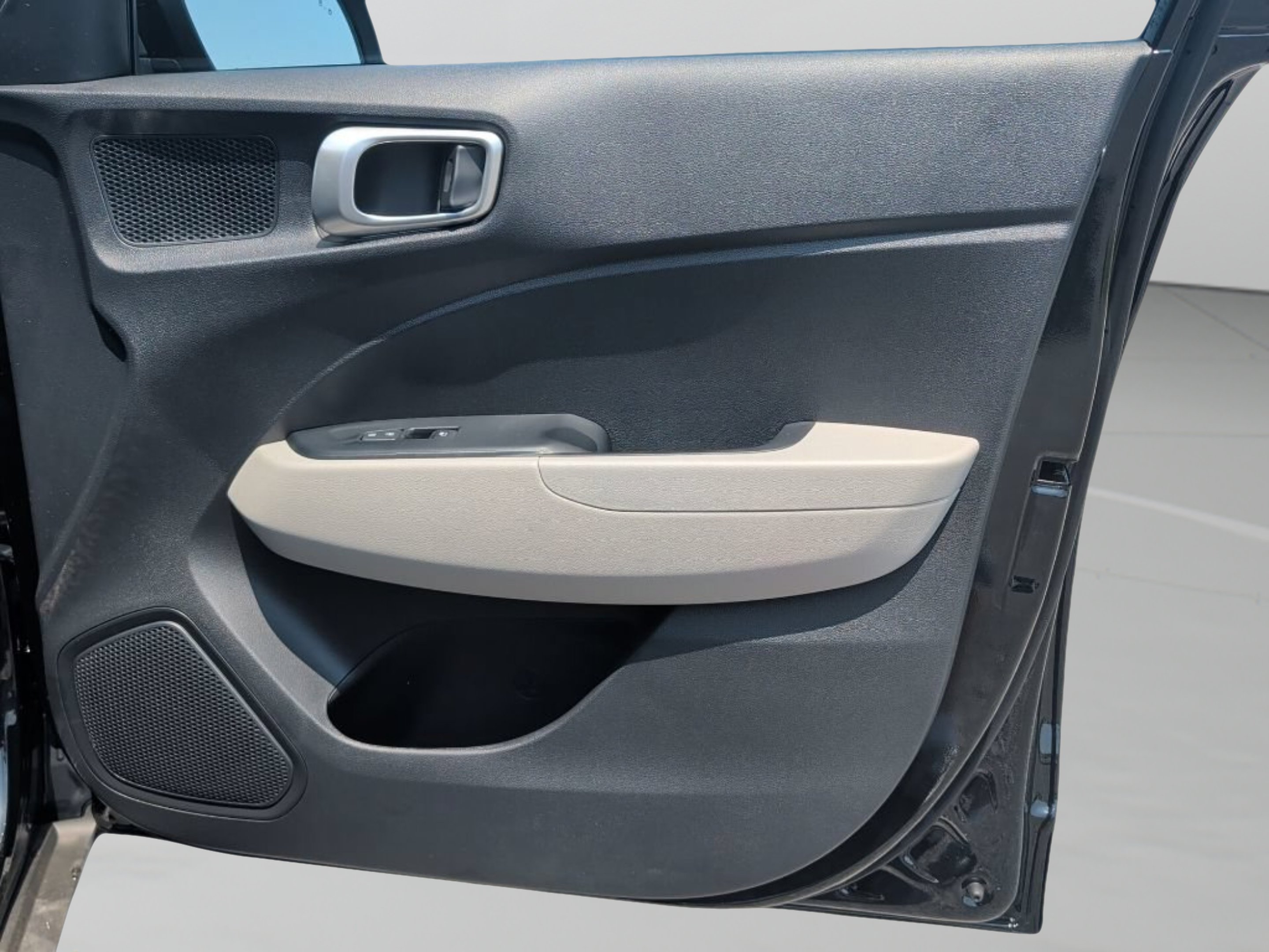 New 2026 Onyx Black Hyundai SEL image 37