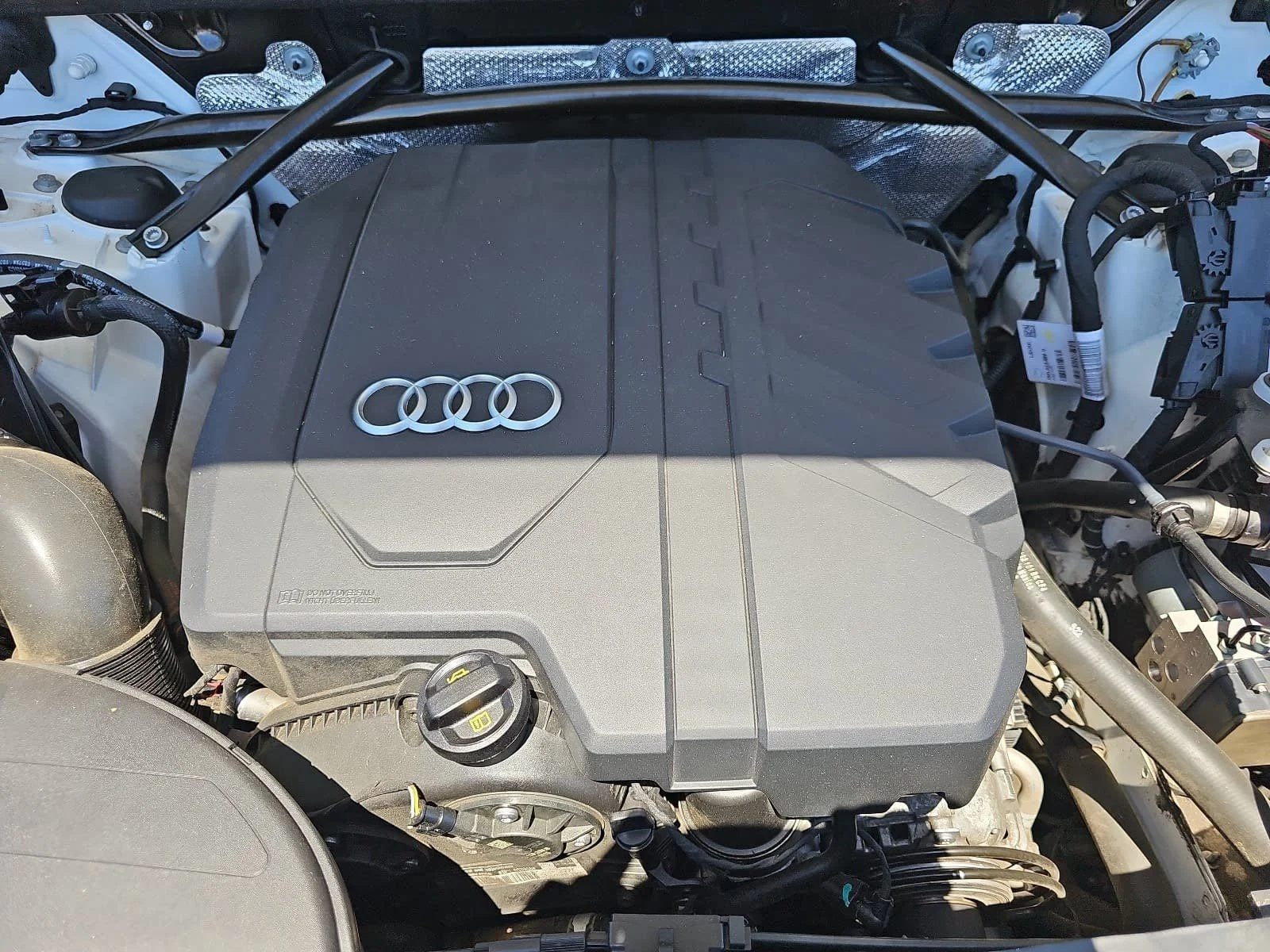 Used 2021 White Audi 45 Premium Plus image 32