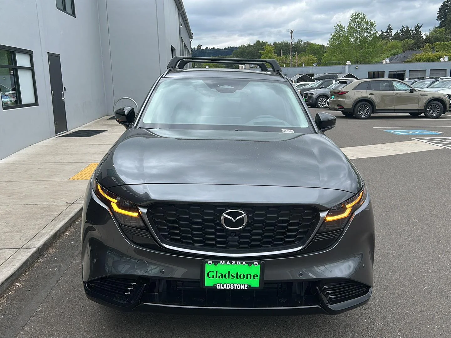New 2026 46G MACHINE GRAY METALLIC Mazda 2.5 S Premium Plus AWD image 7
