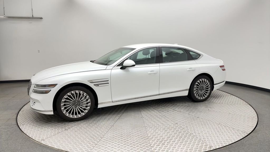 2024 GENESIS Electrified G80 Base - Photo 7