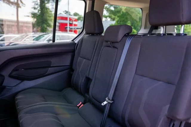 Used 2016 Silver Metallic Ford XLT image 9