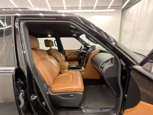 Used 2022 Black INFINITI Sensory image 23