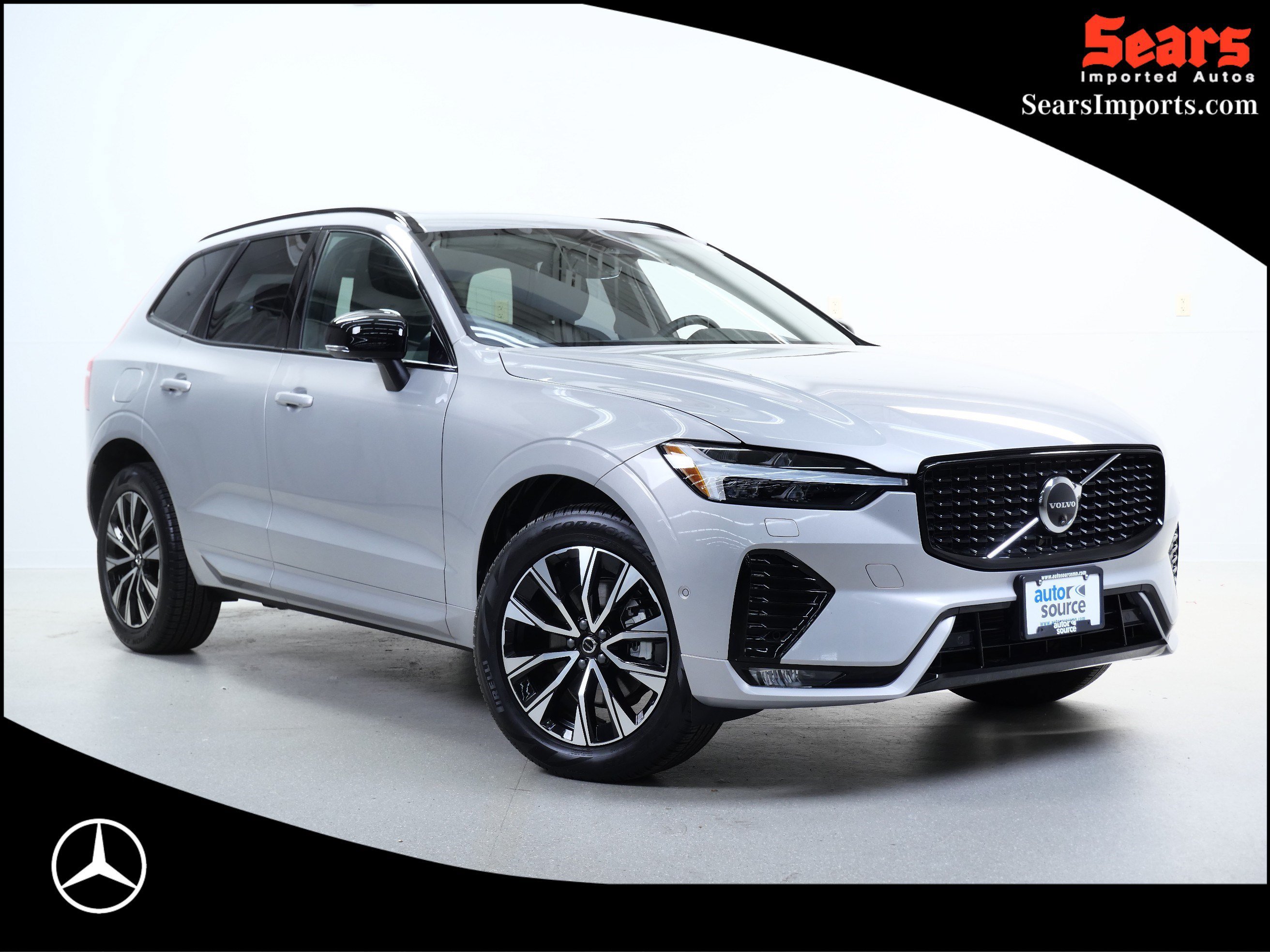 2025 Volvo XC60 B5 Plus Dark AWD's photo