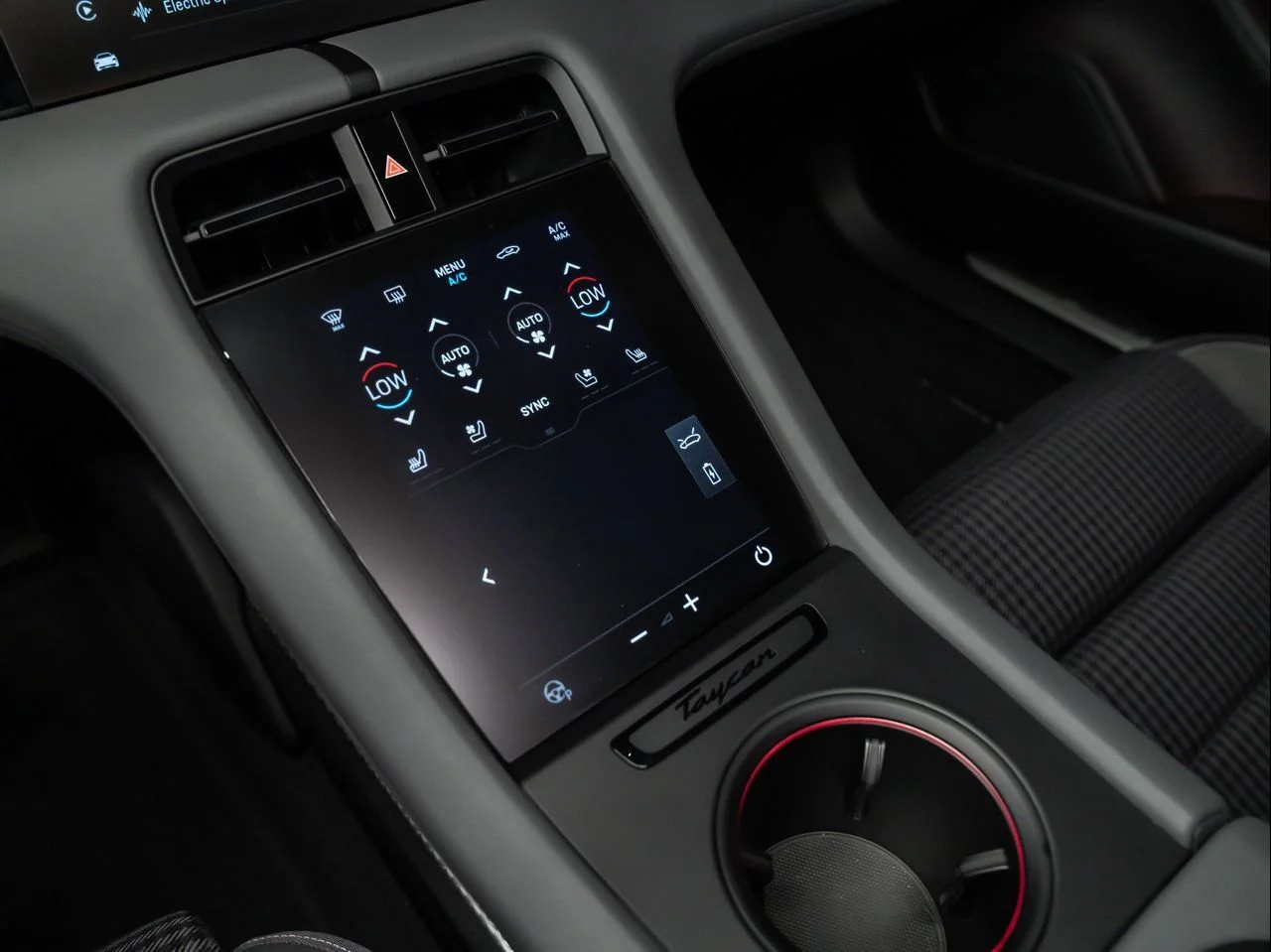 2025 Porsche Taycan Base - Photo 26