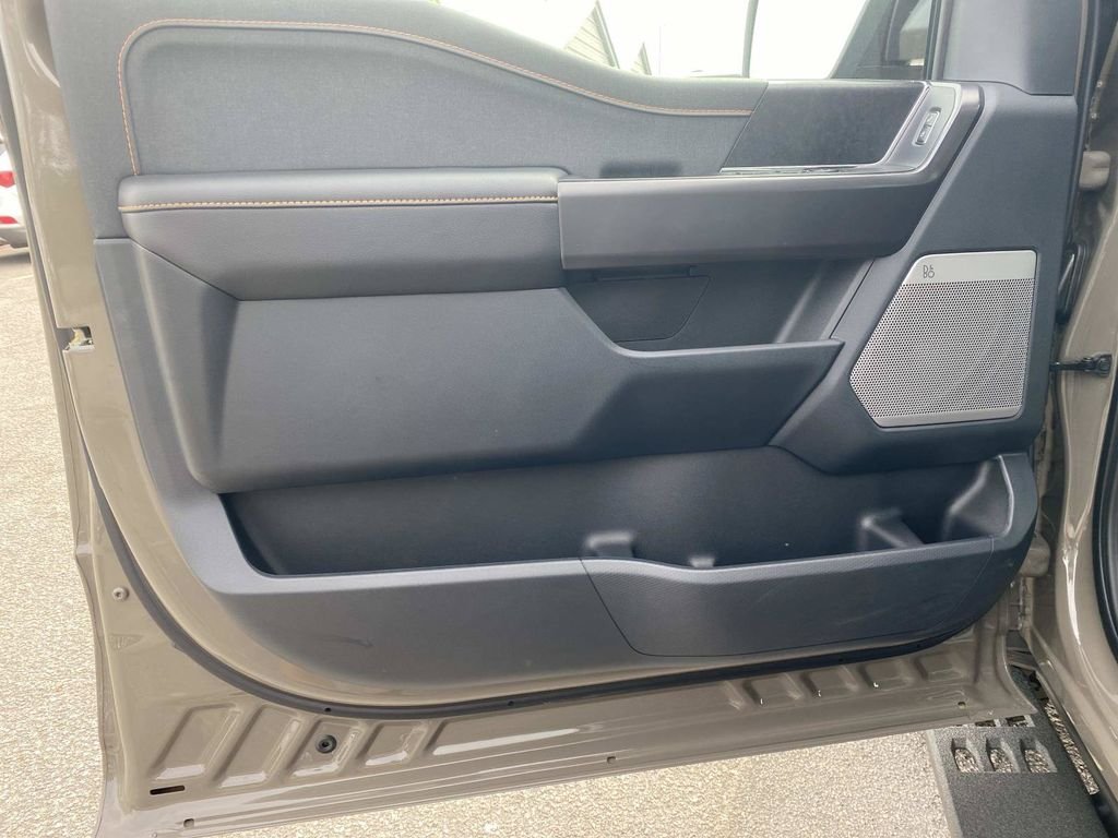 New 2026 Marsh Gray Ford Tremor® image 11