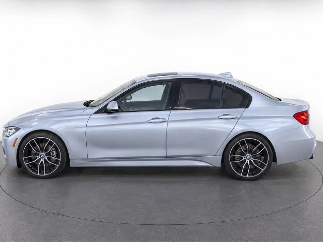Used 2016 Silver BMW 340i image 2