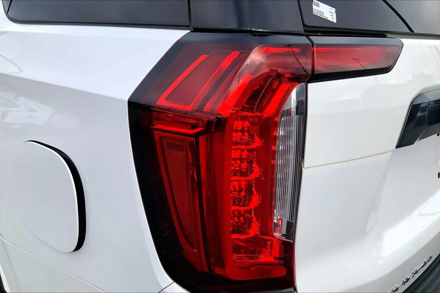 Certified Used 2023 White Frost Tricoat GMC Denali Ultimate image 27