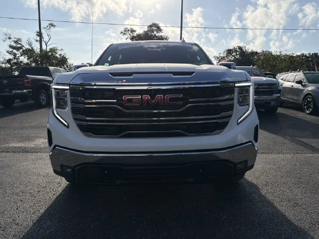 New 2026 Summit White GMC SLT image 9