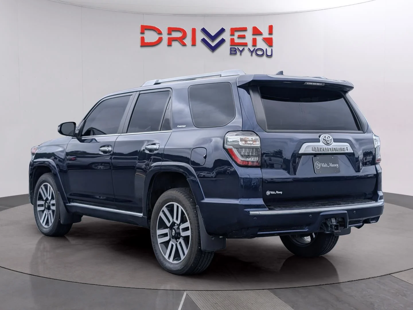 Used 2023 Nautical Blue Metallic Toyota Limited image 3