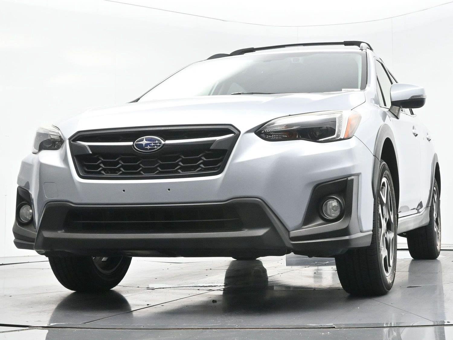 Used 2018 Ice Silver Metallic Subaru Limited image 46