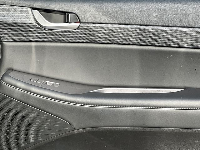 Used 2024 Gray Hyundai Limited image 11