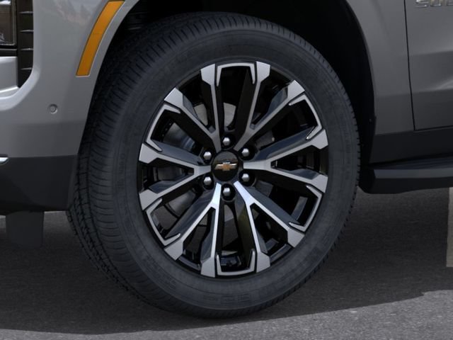 2026 Chevrolet Suburban High Country - Photo 9
