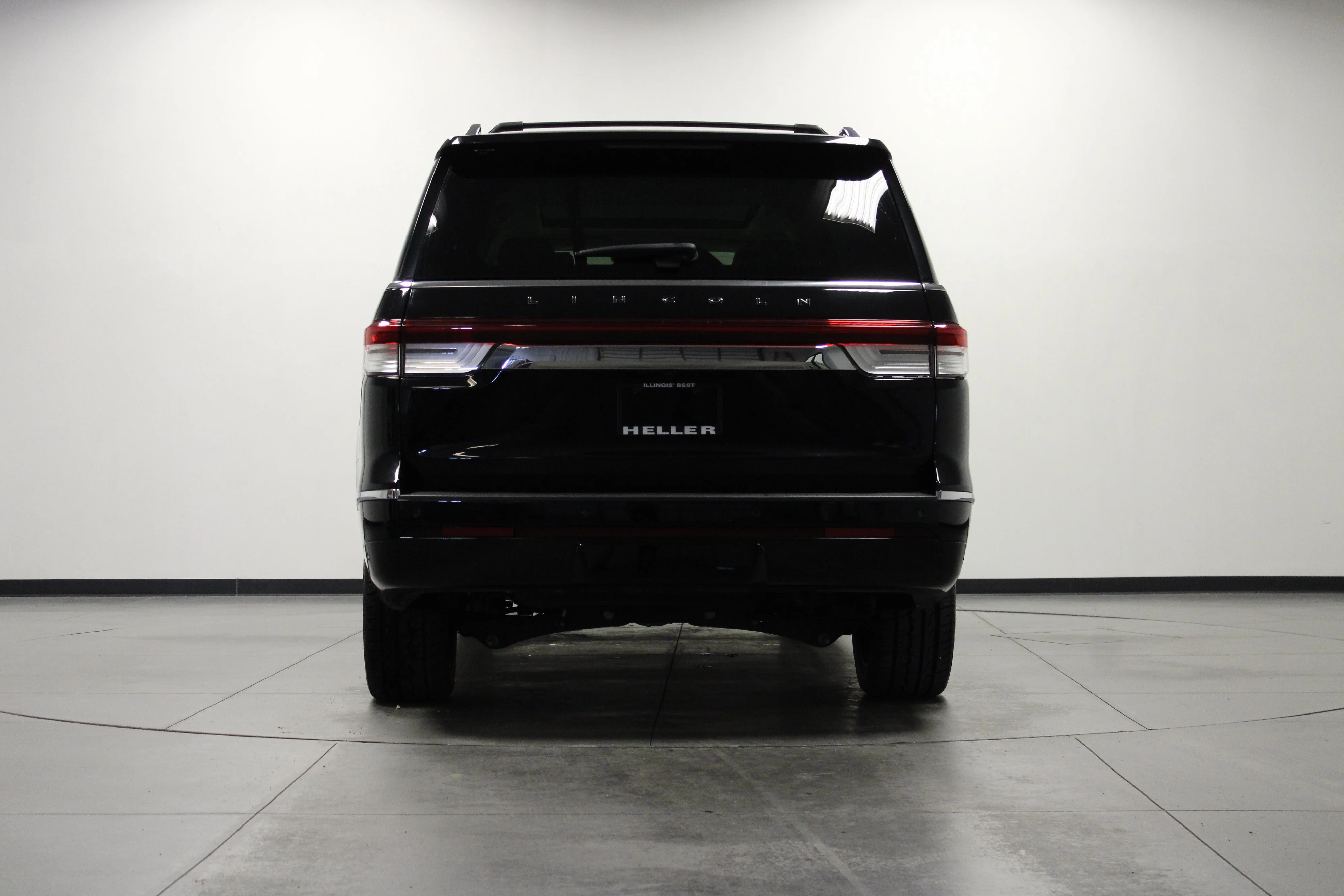 Used 2023 Black Metallic Lincoln Black Label image 5