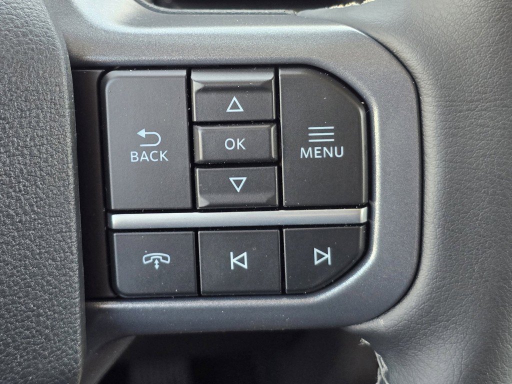 New 2026 Glacier Gray Metallic Tri-Coat Ford F-350® Lariat® image 14